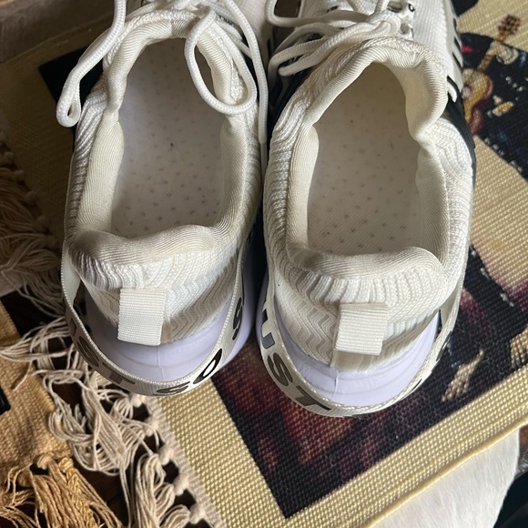 Chunky Sneakers Size 7 - Picture 8 of 8